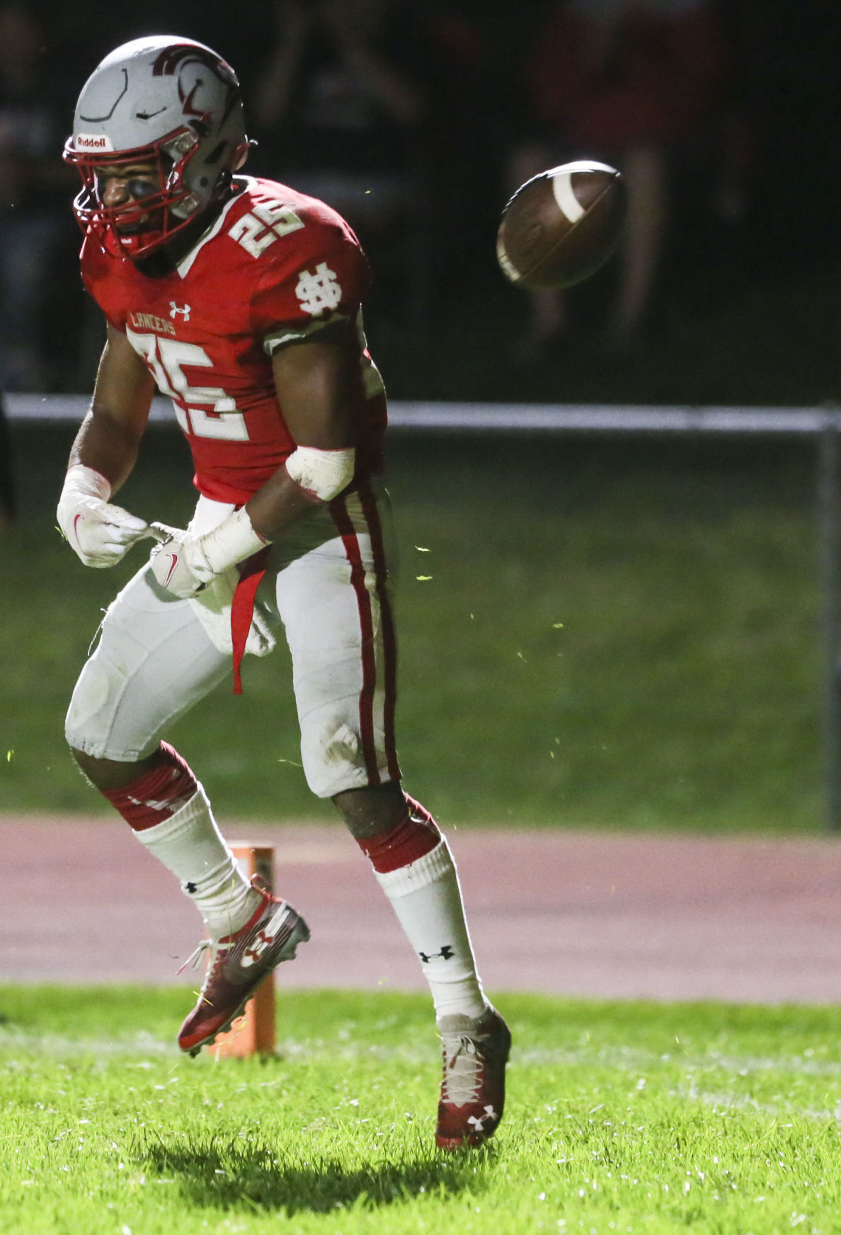 091021-qc-spt-assum-ns fball-26.JPG